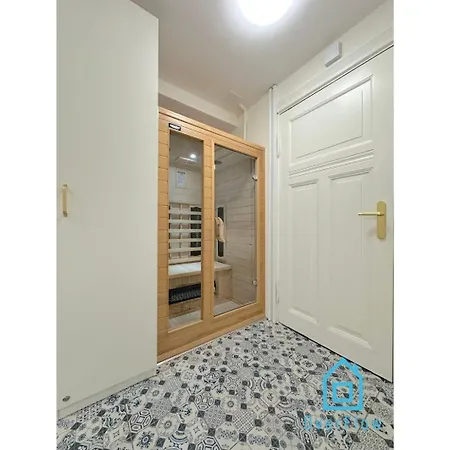 Apartament Seredino Navy Apartment- Modern Comfort In A Quiet Location, 5 Minutes To Old Town & Seaside *